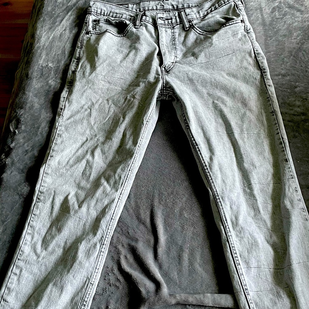 501 Tapered Jeans